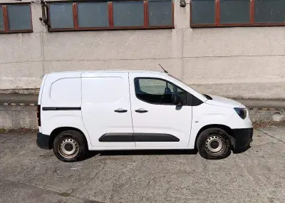 Opel Combo – 161 950 km