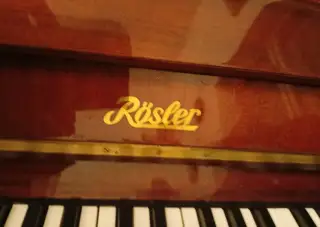 Piano Rösler