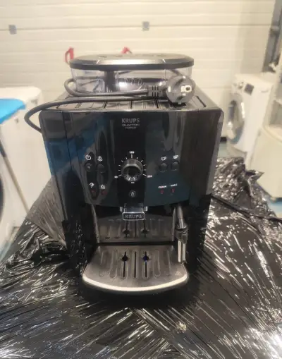 Kavovar krups ea81
