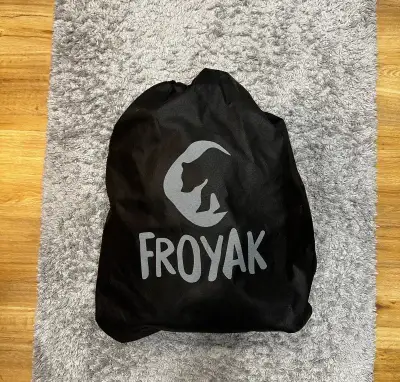 FROYAK nafukovací matrace s zabudovanou elektrickou pumpou
