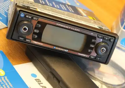 BLAUPUNKT FREESTYLER TravelPilot E (nové v CZ)