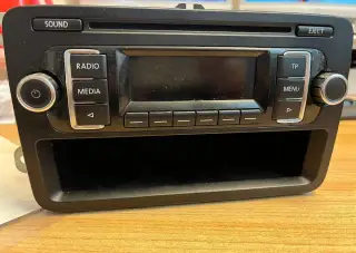 Autorádio WV T5 originál