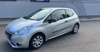 Peugeot 208 – 2014, 113 523 km