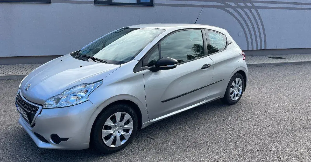 Peugeot 208 – 2014, 113 523 km