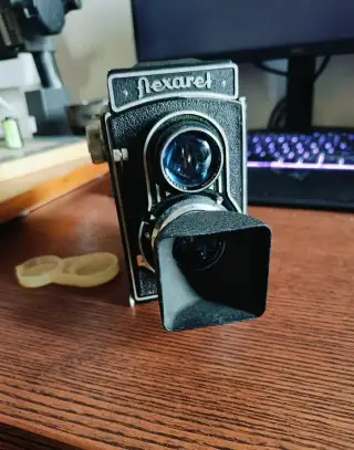Flexaret IVa s hranatou clonou
