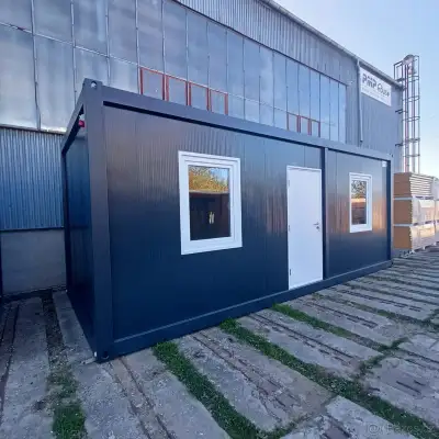 Kontejner PMP o rozměru 3 x 7 m