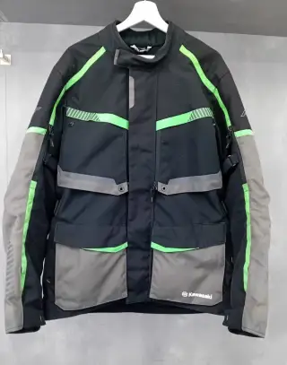 Oblečení na motorku Kawasaki