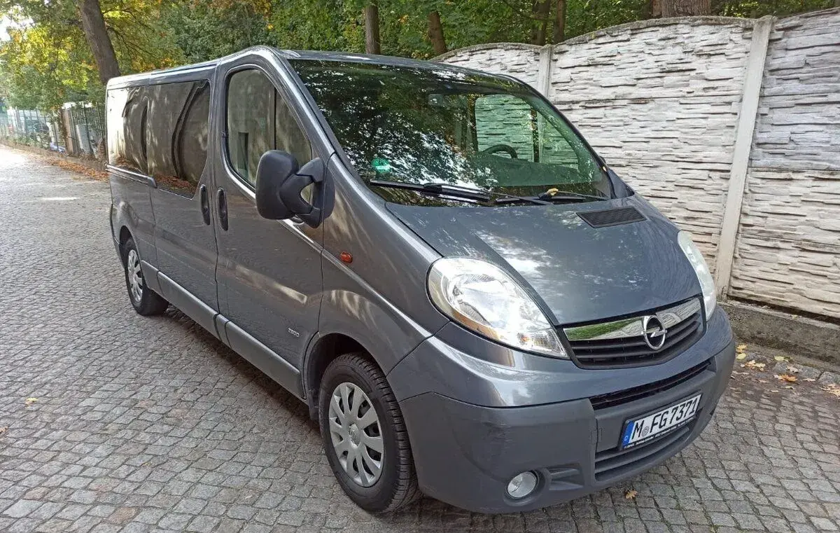 Opel VIVARO – 2013, 248 000 km