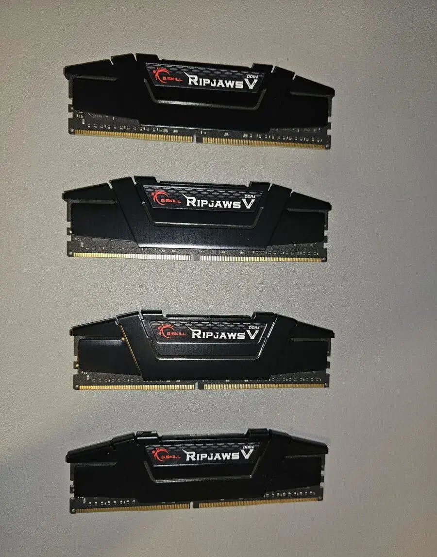 Paměť RAM 128GB Doživotní záruka DDR4 G.Skill Ripjaws 3200MH