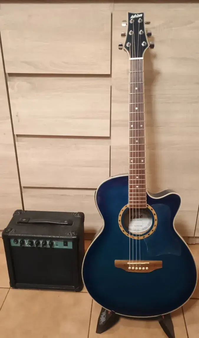 Elektroakustická kytara Ashton SL29CEQ TBB + kombo Stagg10GA