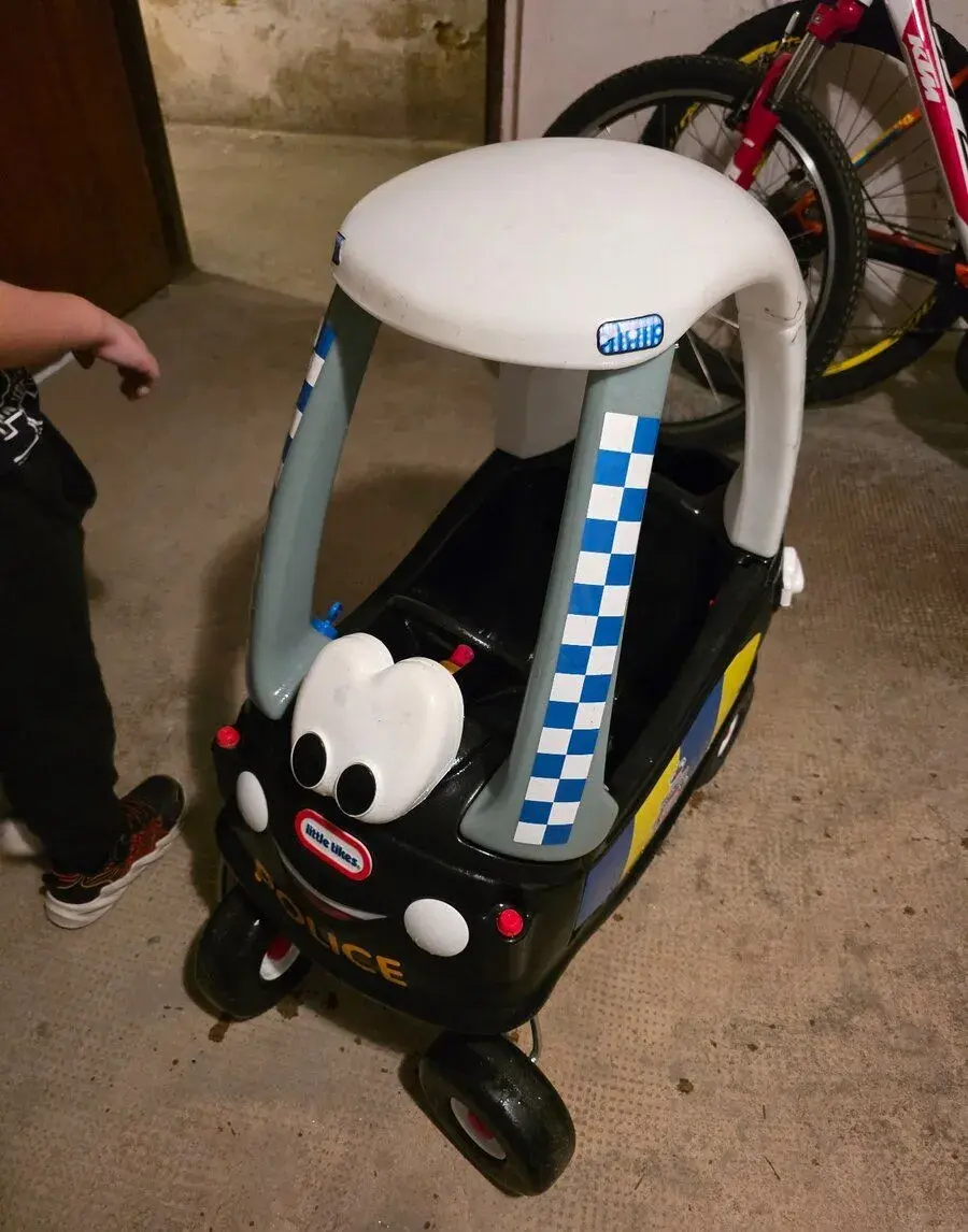 Little Tikes Cozy Coupe