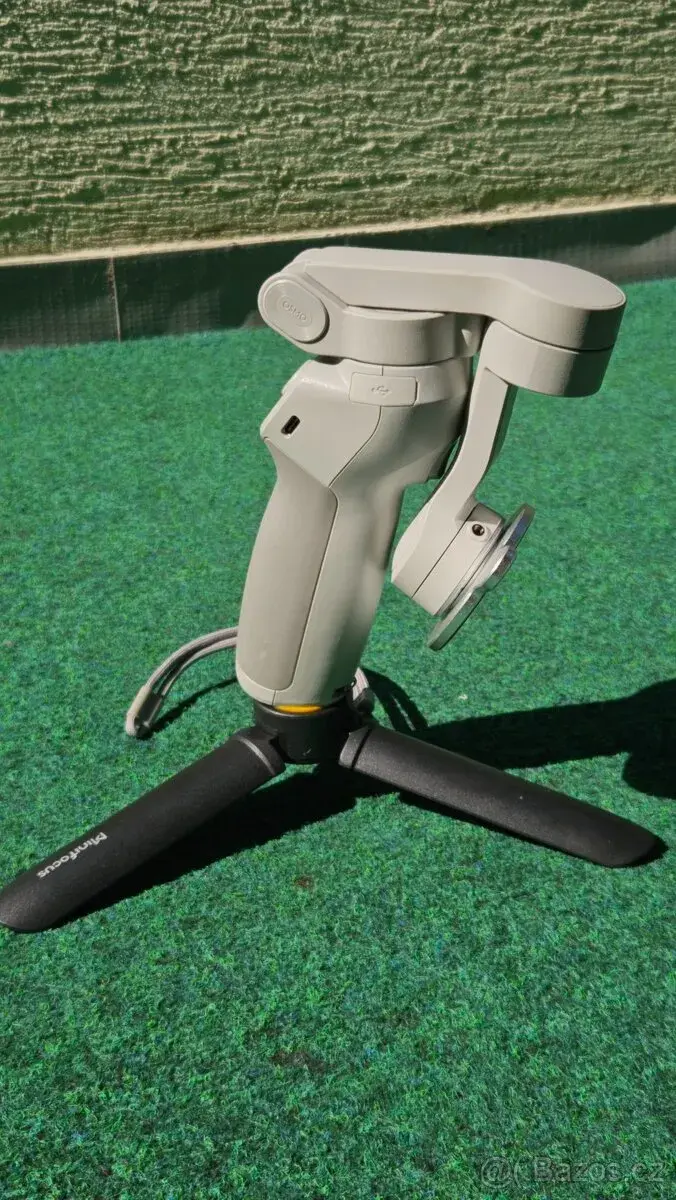 Dji OM 4 stabilizátor