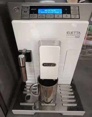 Kávovar DeLonghi