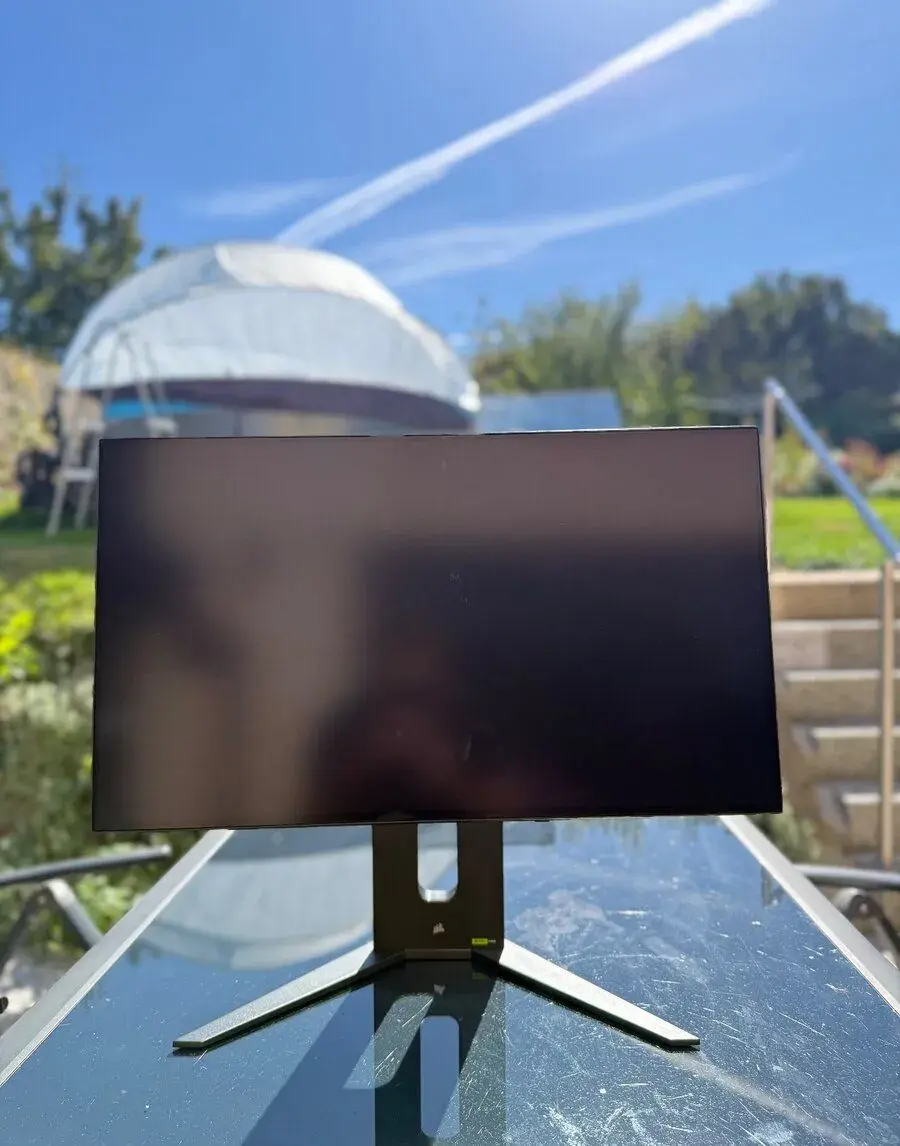 Herní monitor 27" Corsair XENEON 27QHD240, Záruka