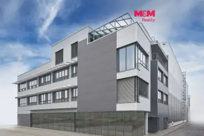 Prodej obchodního objektu, 5777 m², Zlín