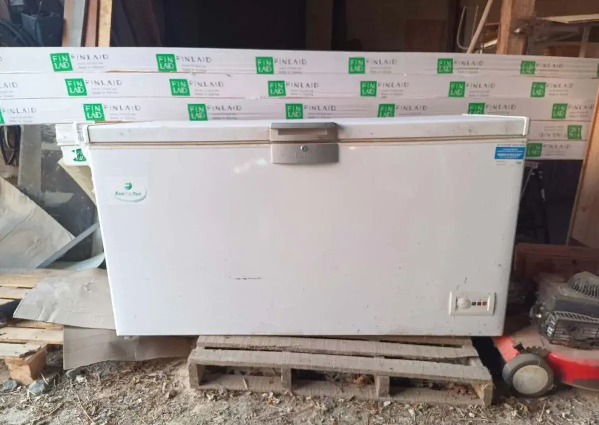 Pultový mrazák BEKO 350L