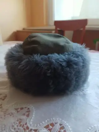 Vojenská beranice/ušanka AČR - velikost 56