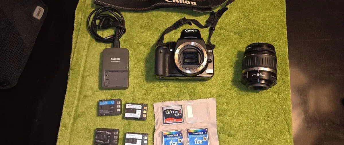 Canon EOS 400D + EFS 18-55 mm + Marumi UV