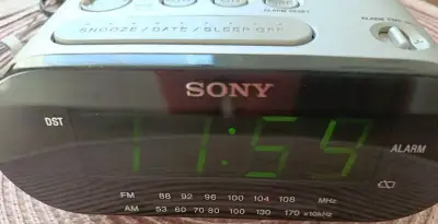 Radiobudík Sony