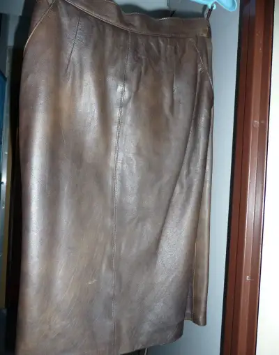 Sukně kožená dámská hnědá vel.40