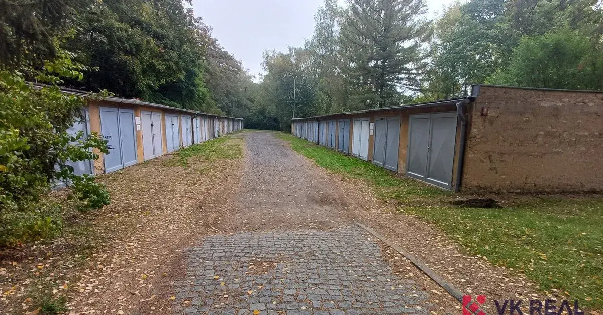 Prodej družstevní garáže, Praha 9 – Na Krocínce, 18,3 m²