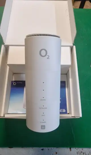 O2 AI Box 5ro připojení k internetu přes 5G/LTE mobil