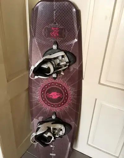 Wakeboard Hyperlite 131 bez vazani
