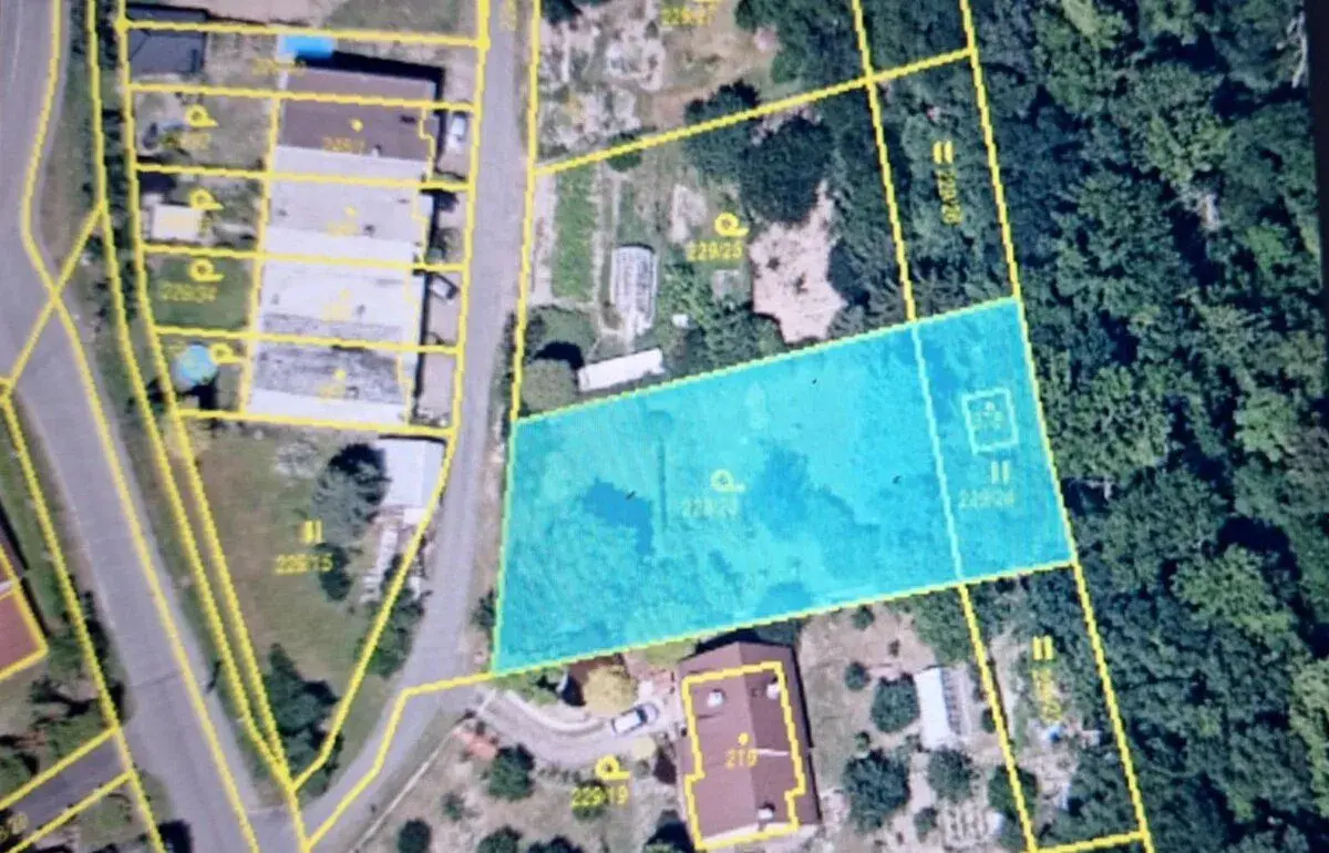 Prodej stavebního pozemku 1127 m2, s projektem RD, Běstvina,