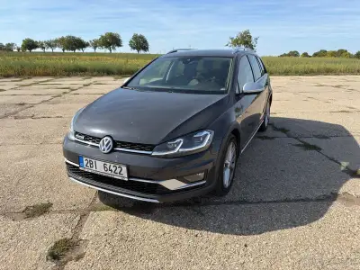 Volkswagen Golf – 2018, 86 819 km