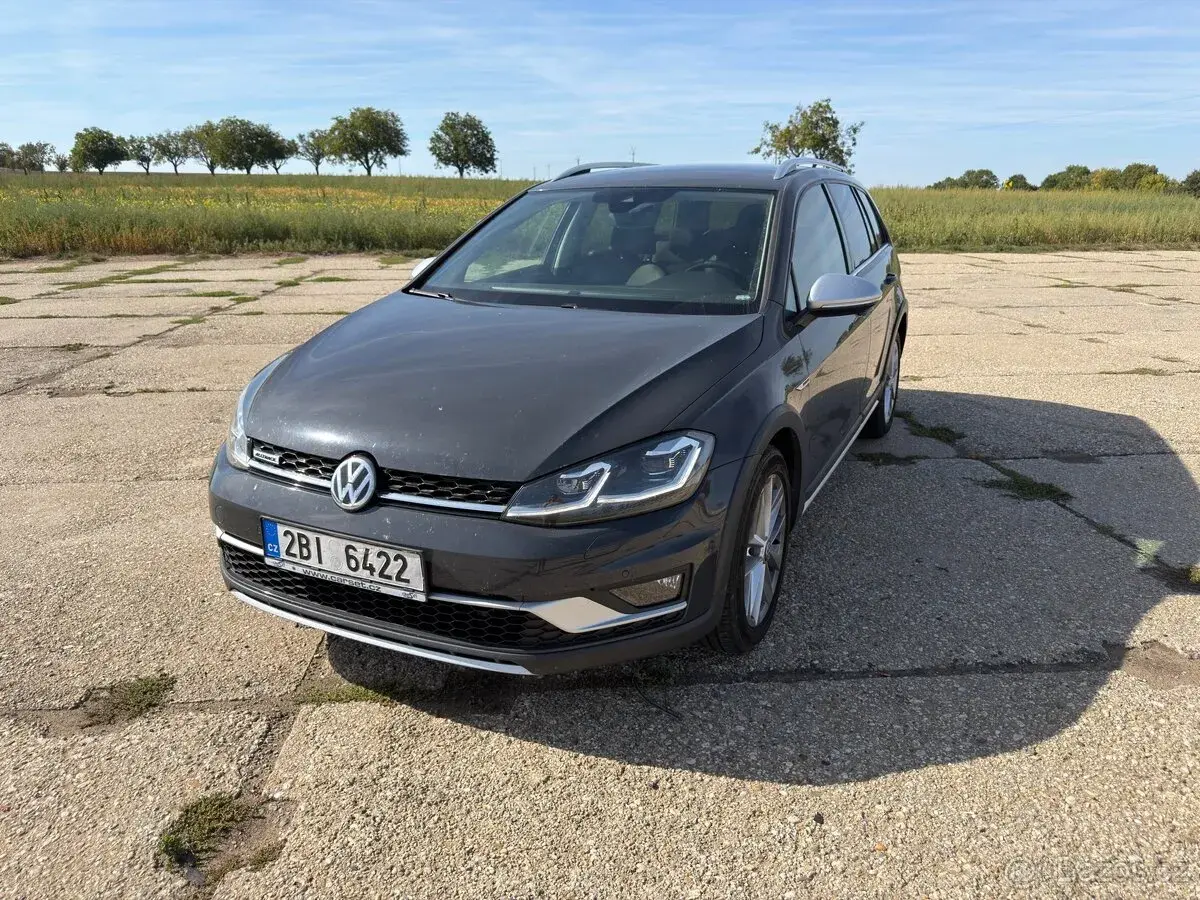 Volkswagen Golf – 2018, 86 819 km