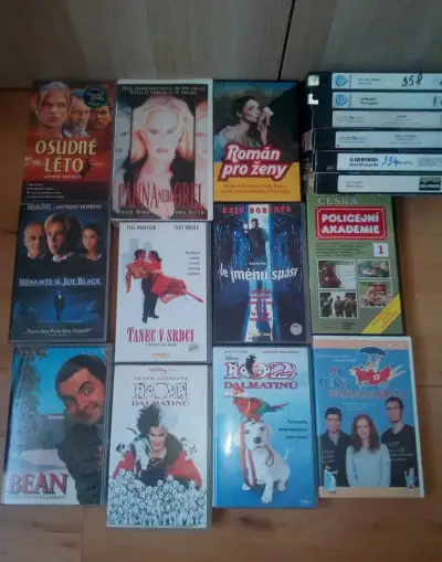 VHS kazety originál nahrané 17 ks