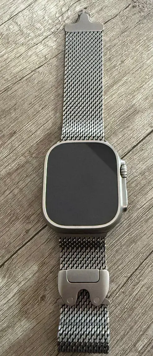 Apple Watch Ultra 2 Titanium