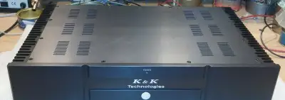 Výkonový zesilovač ve třídě D - Hypex UCD400HD