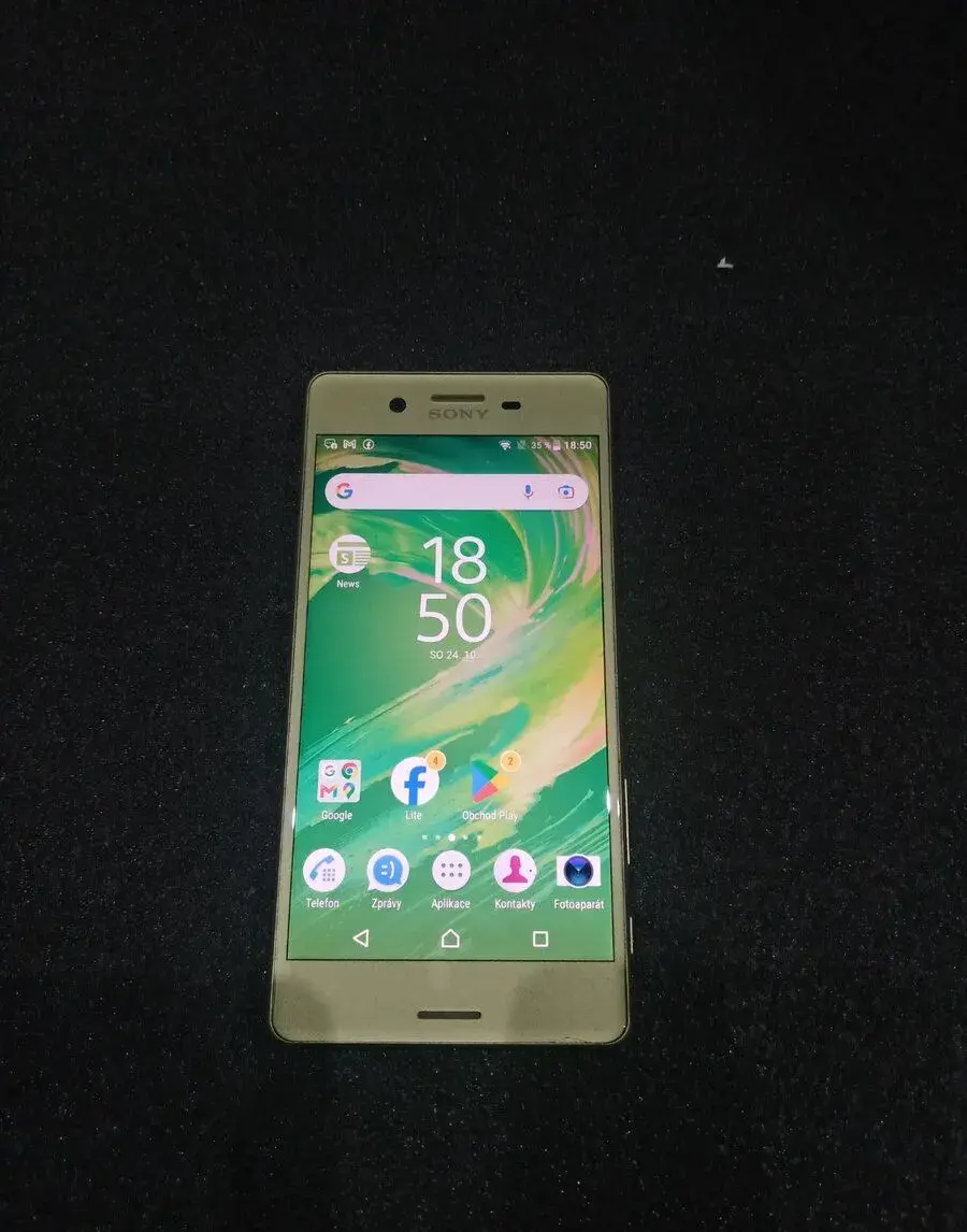 Sony Xperia X (F5121) – Plně funkční, chybí šuplíček na SIM