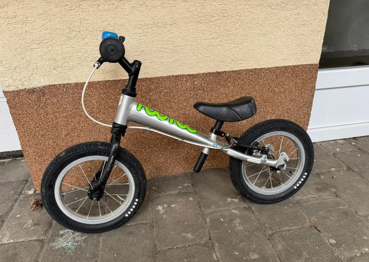 Lehké a odolné odrážedlo YooToo