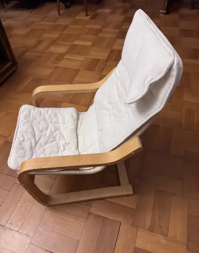 Dětské křeslo IKEA POÄNG – bílé