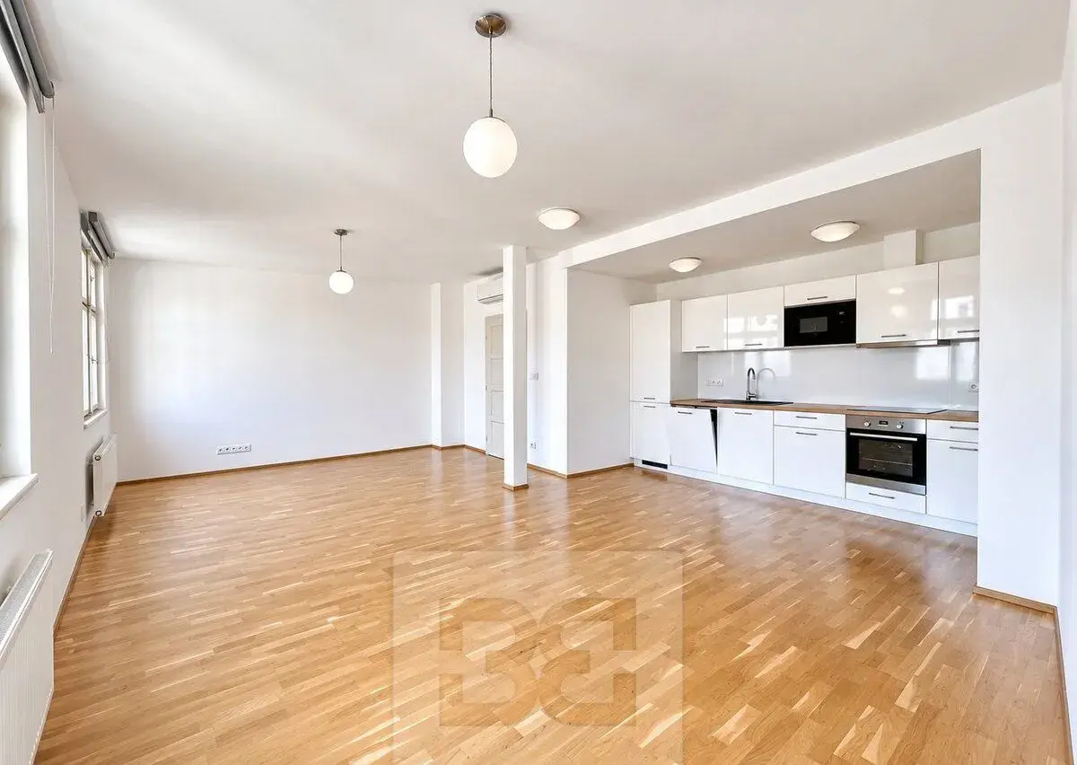 Pronájem bytu 2+kk 72 m², Praha - Nové Město, ev.č. N09895