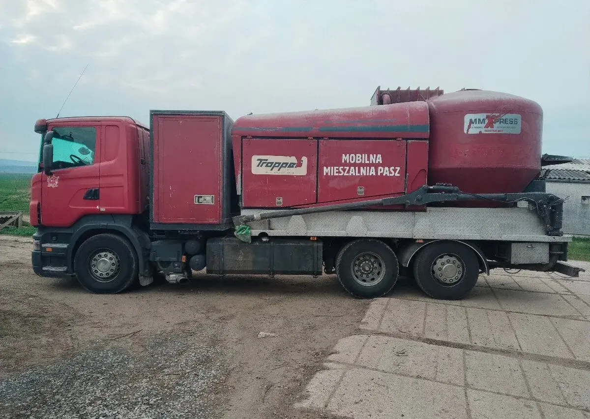 Výroba krmných směsí mobilními výrobnami