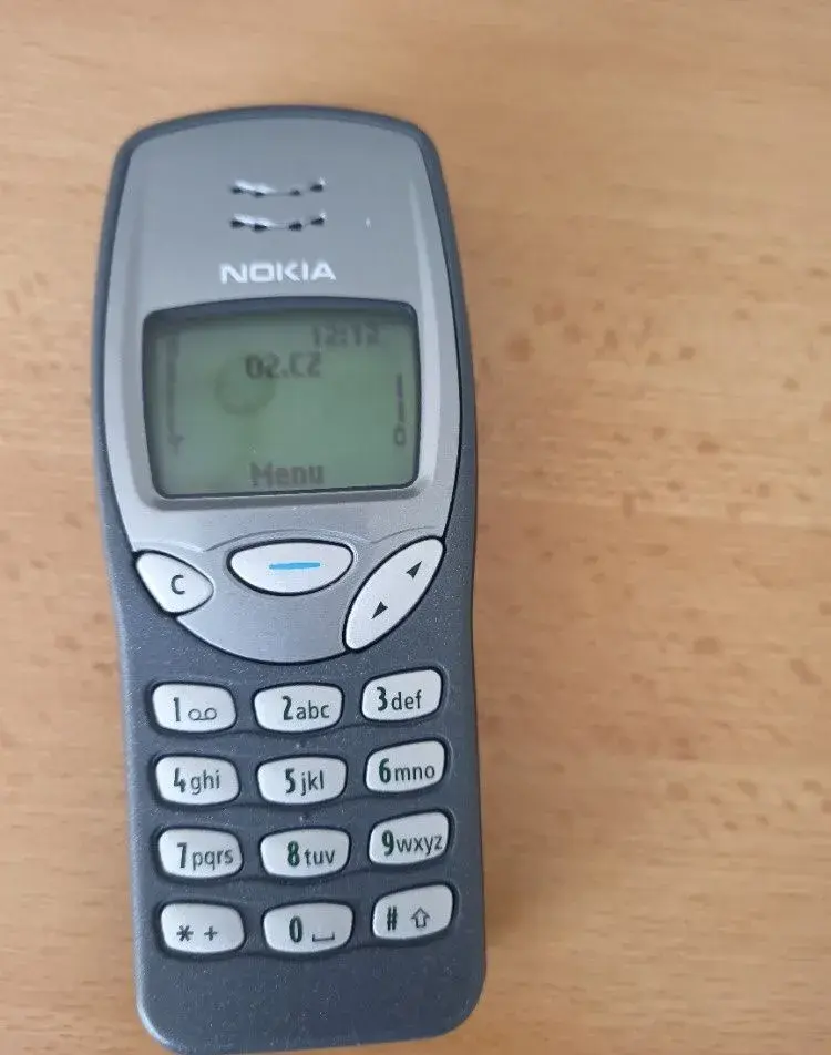 Nokia 3210