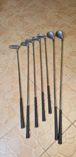 Golfový bag s holemi Dunlop