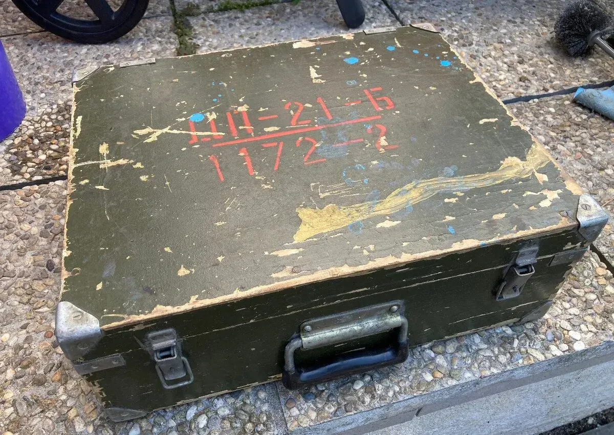 Kufr vojenský dřevěný ruský za 700 kč