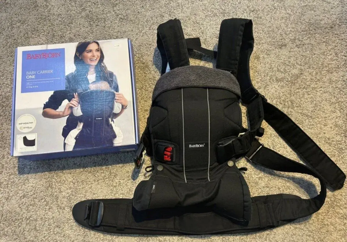 Nosítko - babybjörn baby carrier one