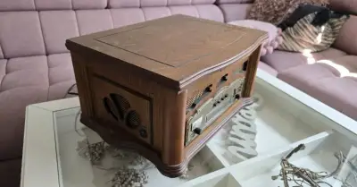 Retro gramofon / cd / radio HYUNDAI