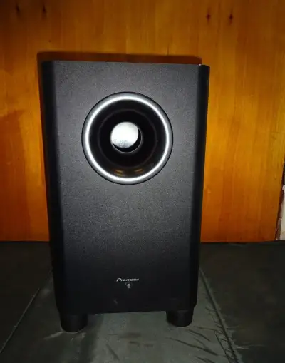 aktivní subwoofer PIONEER S-21W