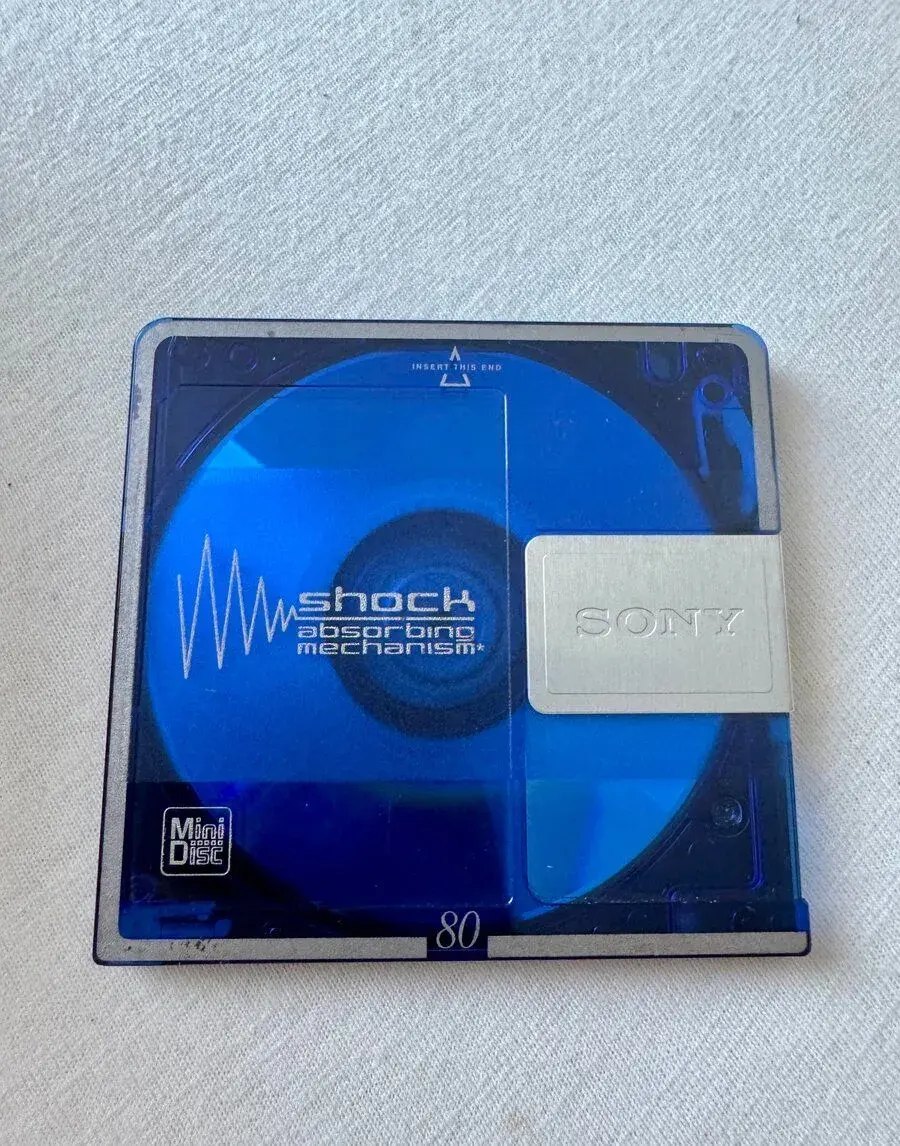 Sony MiniDisc 80, modrý, originál.