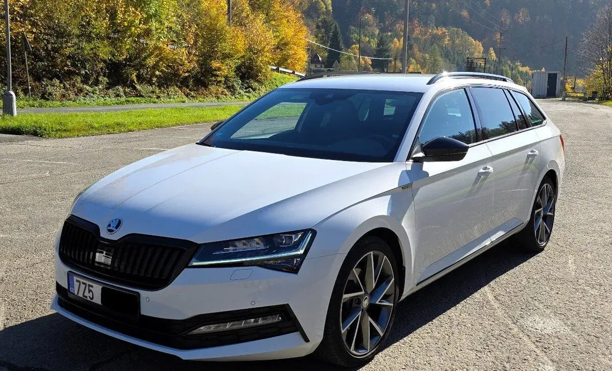 Škoda Superb – 2023, 146 000 km