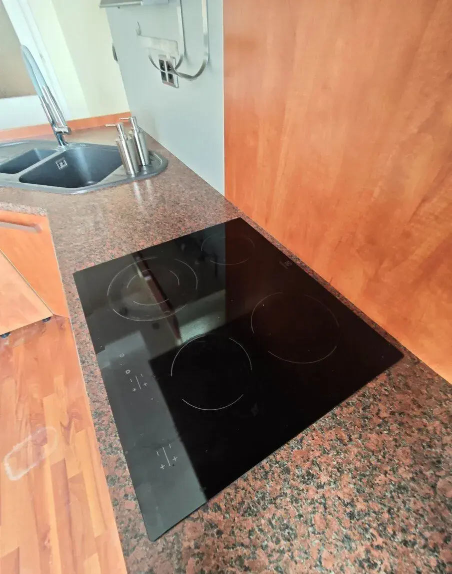 Sklokeramická deska Electrolux