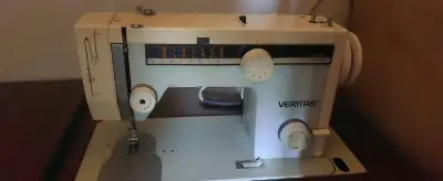Retro šicí stroj