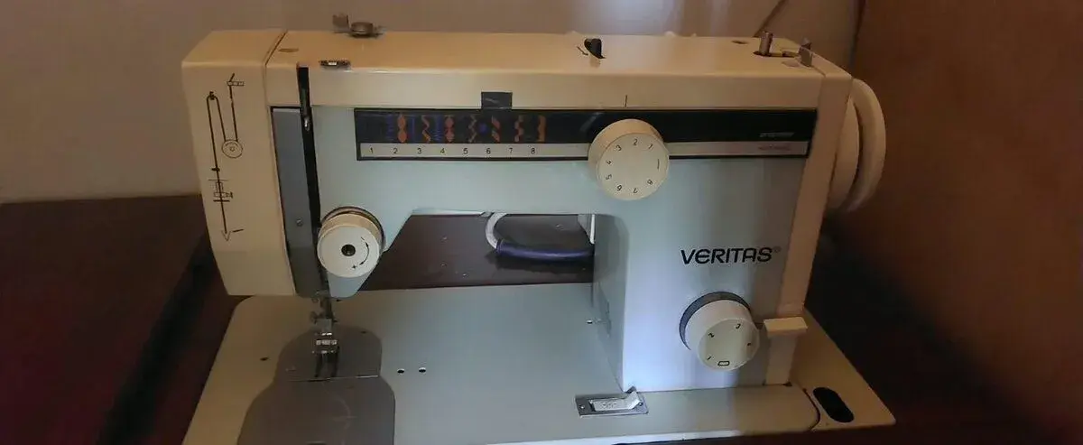 Retro šicí stroj