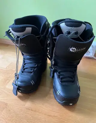 Boty vel. 40,5 (26cm)